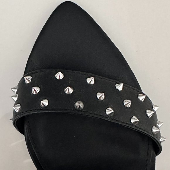 NWOT Steve Madden Leather Metal Spike Heels - Size 7  **BRAND NEW NEVER WORN** - Picture 4 of 6